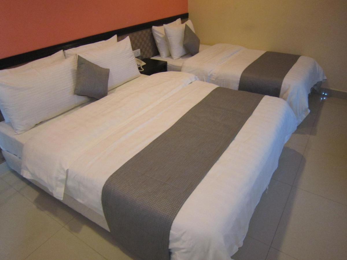 ทวิน โฮเทล Hotel กัวลาลัมเปอร์ ภายนอก รูปภาพ