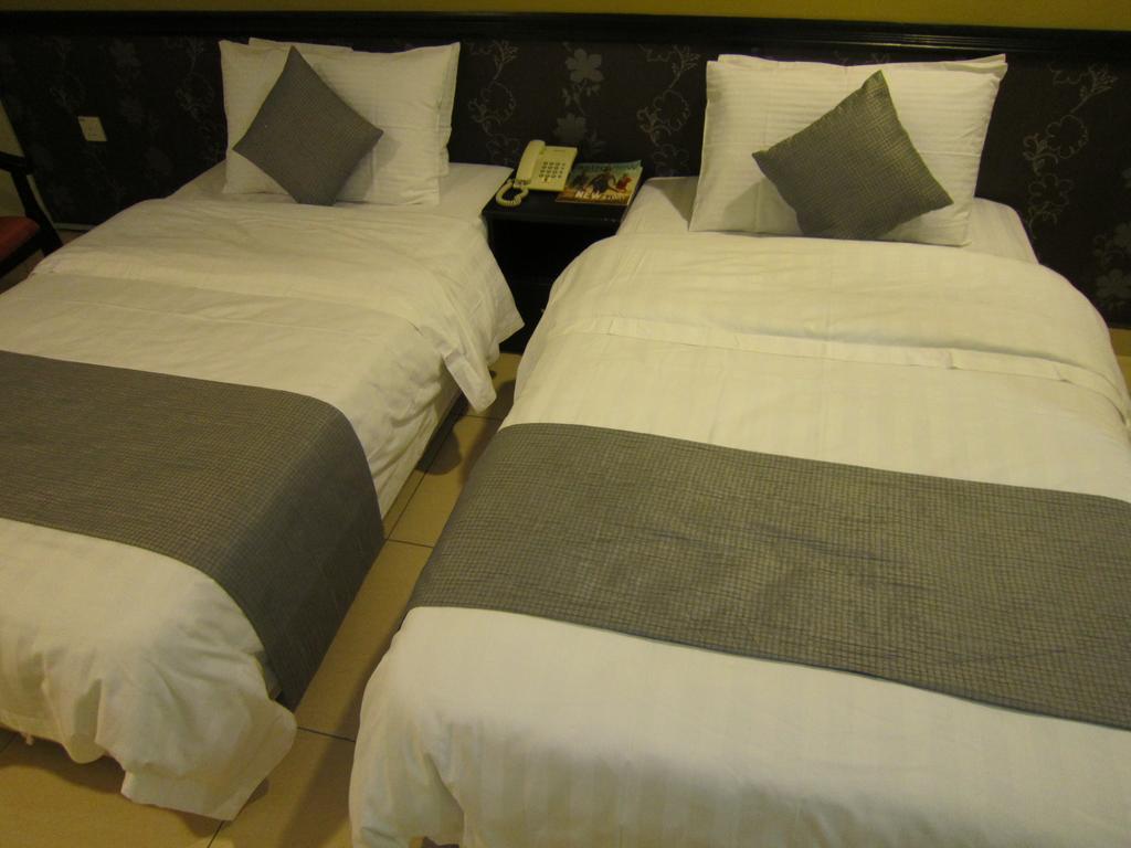 ทวิน โฮเทล Hotel กัวลาลัมเปอร์ ภายนอก รูปภาพ